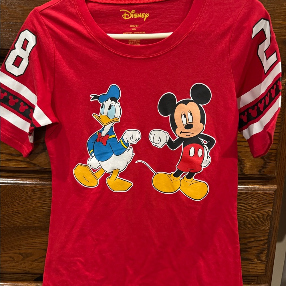 Disney Red Short Sleeve Tees with Mickey and Donald‎